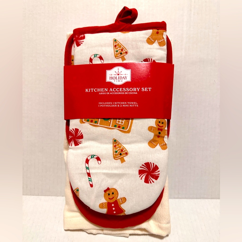 Christmas Kitchen Gingerbread Decor